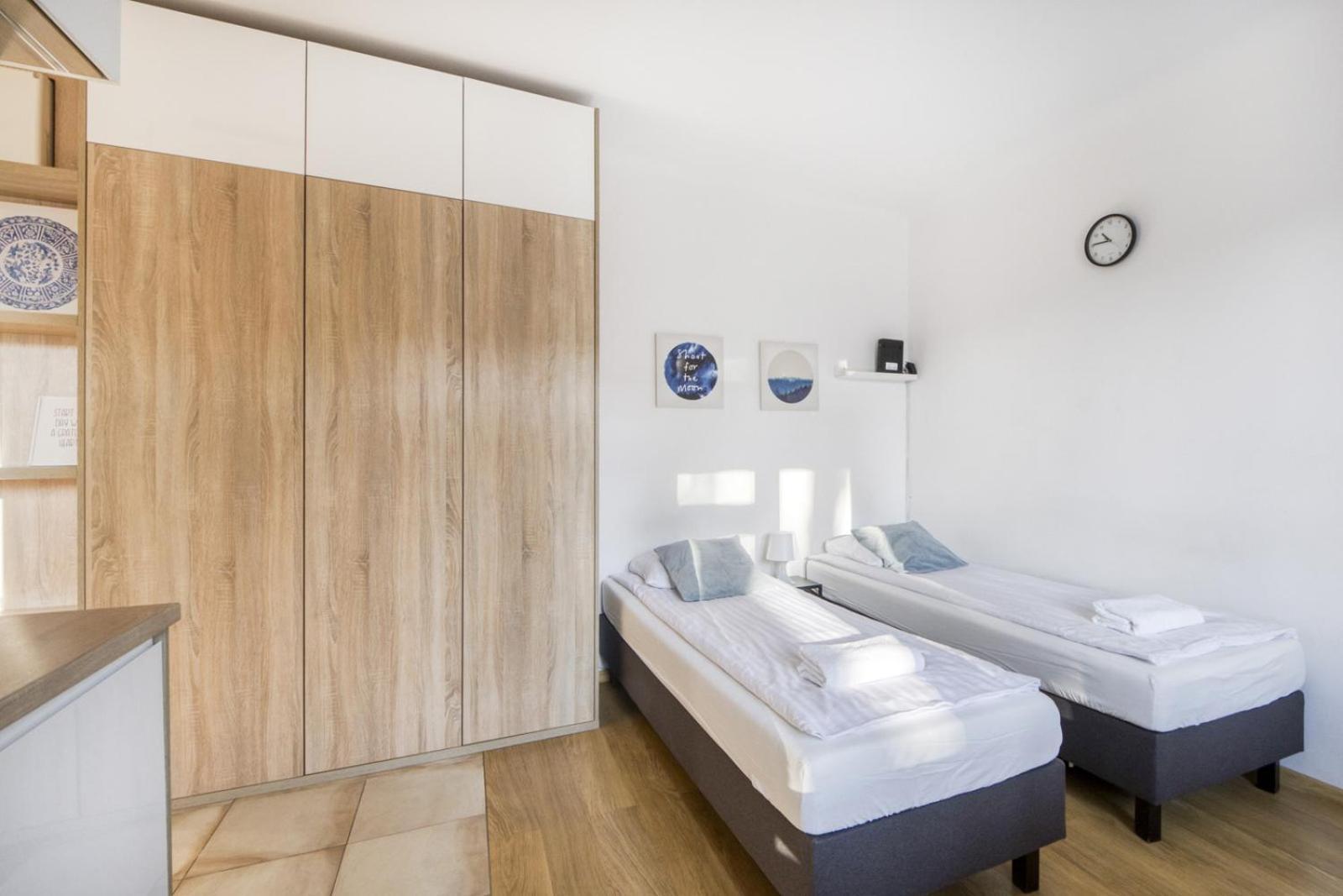 Labo Apartment Solidarnosci Warsaw Exterior photo